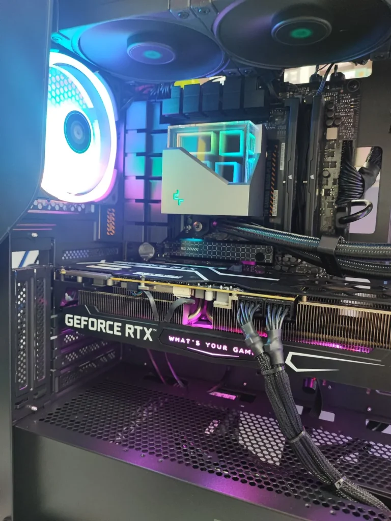 سیستم با EVGA RTX و خنککننده DeepCool – عکس 1