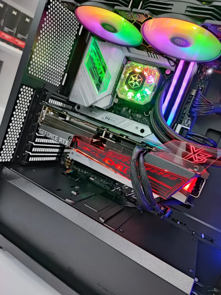 سیستم با Inno3D iChill X3 و خنککننده SilverStone – عکس 1